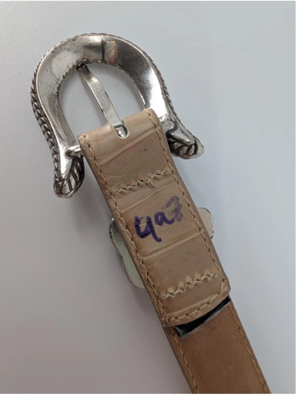 Vintage Brighton C3118 Beige Croc Embossed Leather Heart Buckle Belt L 34